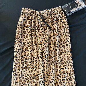 Womens Free Haven Soft PJ Bottoms Size 2XL w/Matching Socks